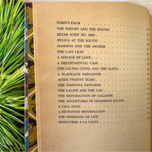 VINTAGE 1966 ‘Classics to Grow On’ Set of 4 Books - Robin Hood, Dickens, & More - Picture 12 of 13